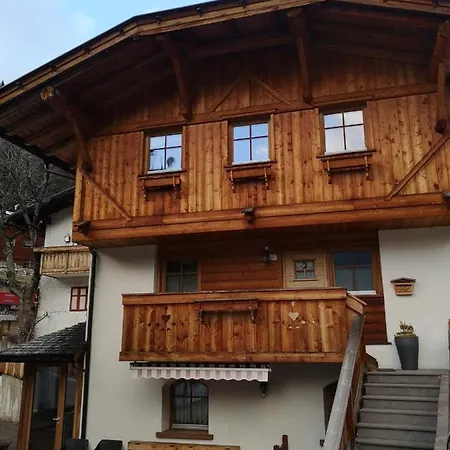 Dolomitic Tobia Apartment